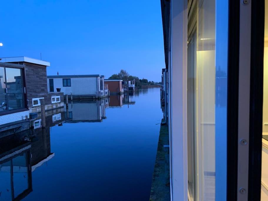 Quiet Waterloft Near Amsterdam And Schiphol Ws17 Hotel Aalsmeer Exterior foto